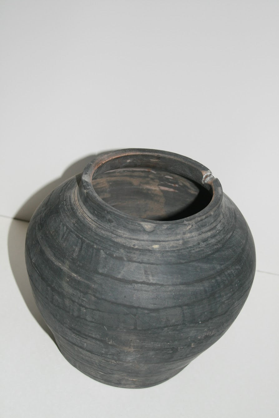 Louis I Vintage Pottery