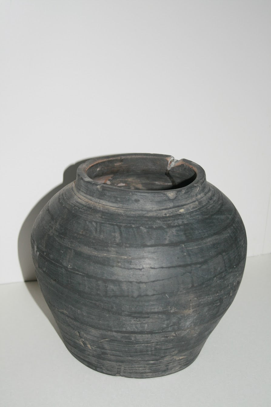 Louis I Vintage Pottery