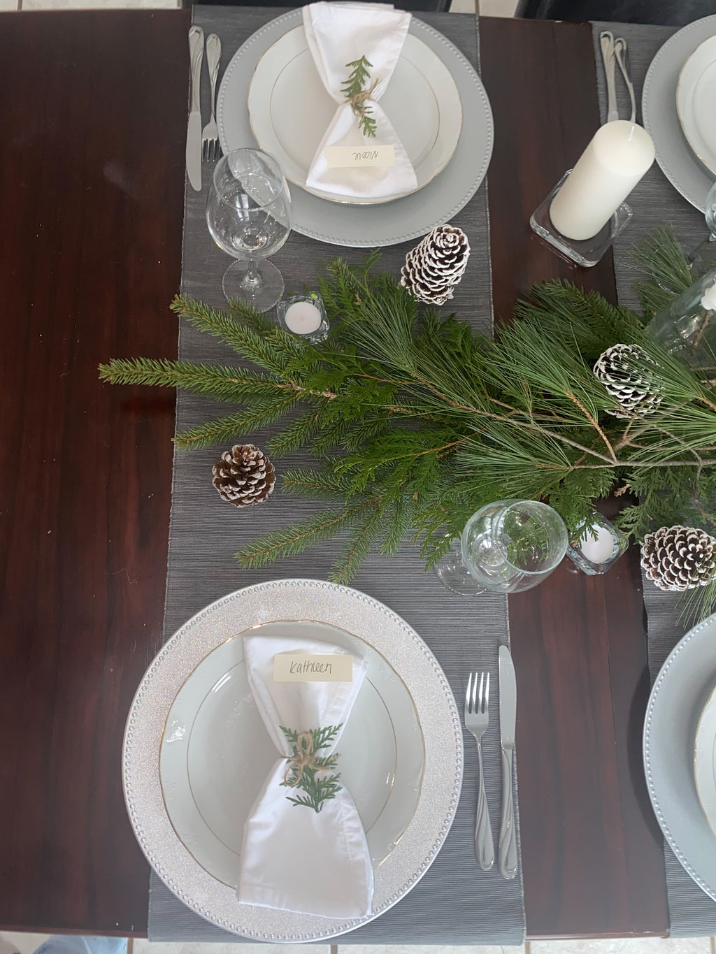 Holiday Table Setting Kit