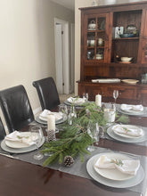Load image into Gallery viewer, Holiday Table Setting Kit
