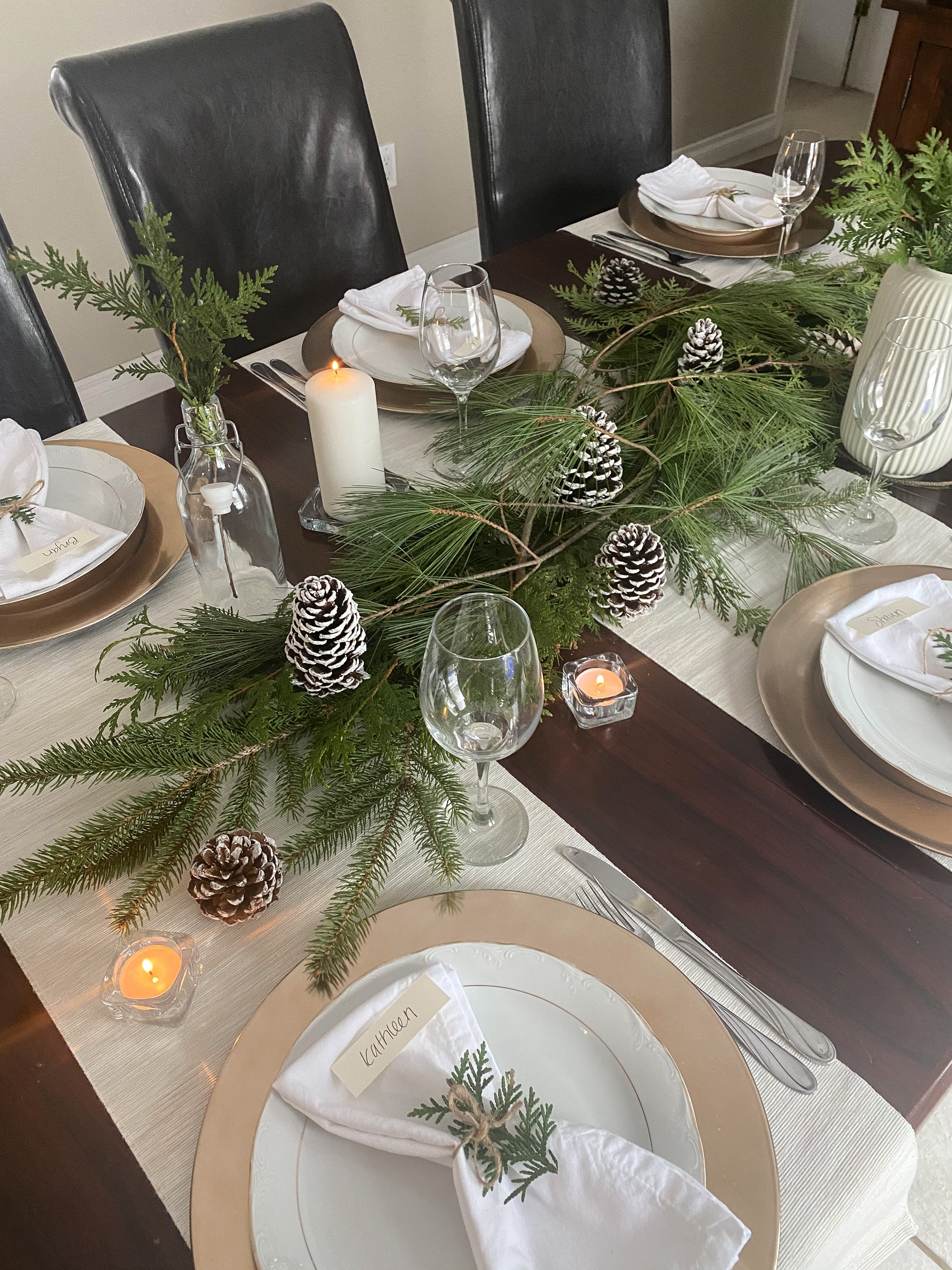 Holiday Table Setting Kit