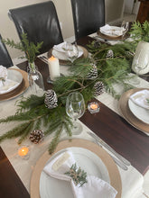 Load image into Gallery viewer, Holiday Table Setting Kit
