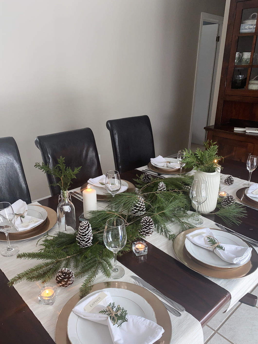 Holiday Table Setting Kit