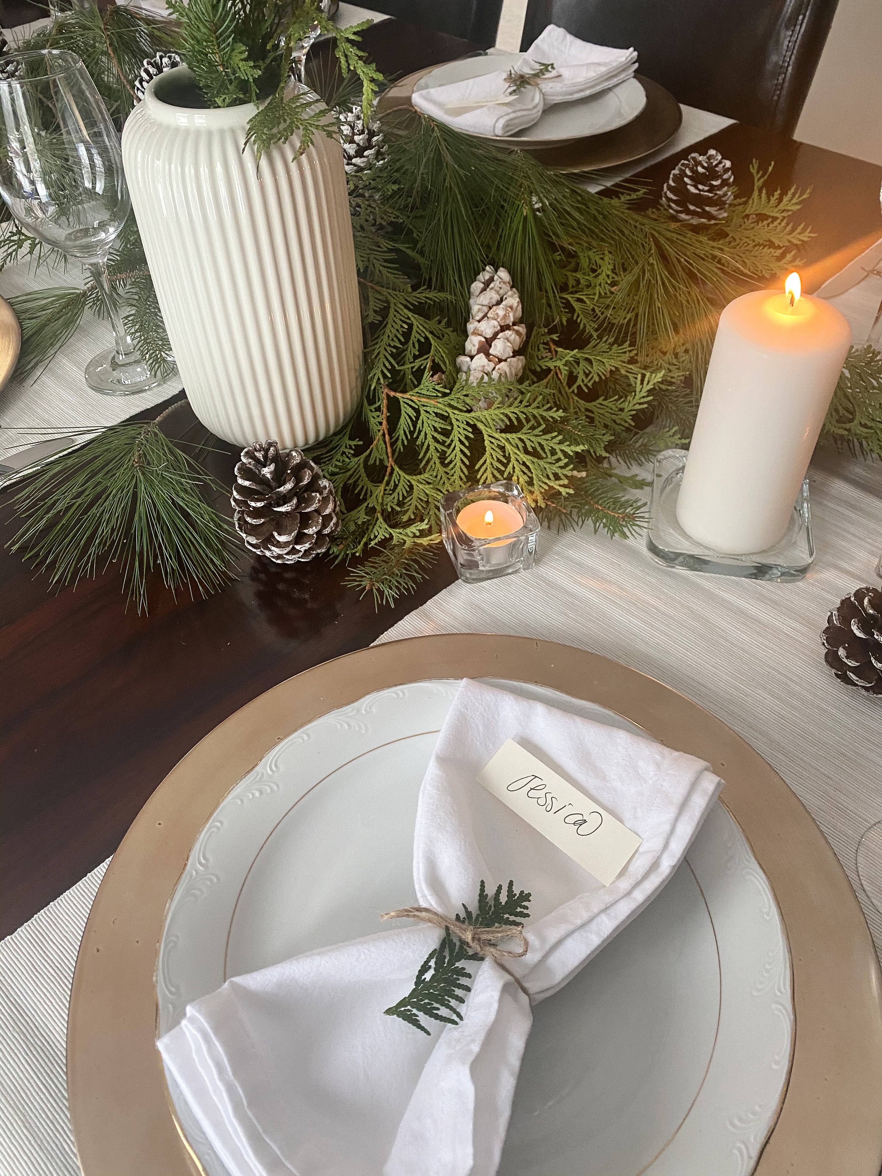 Holiday Table Setting Kit