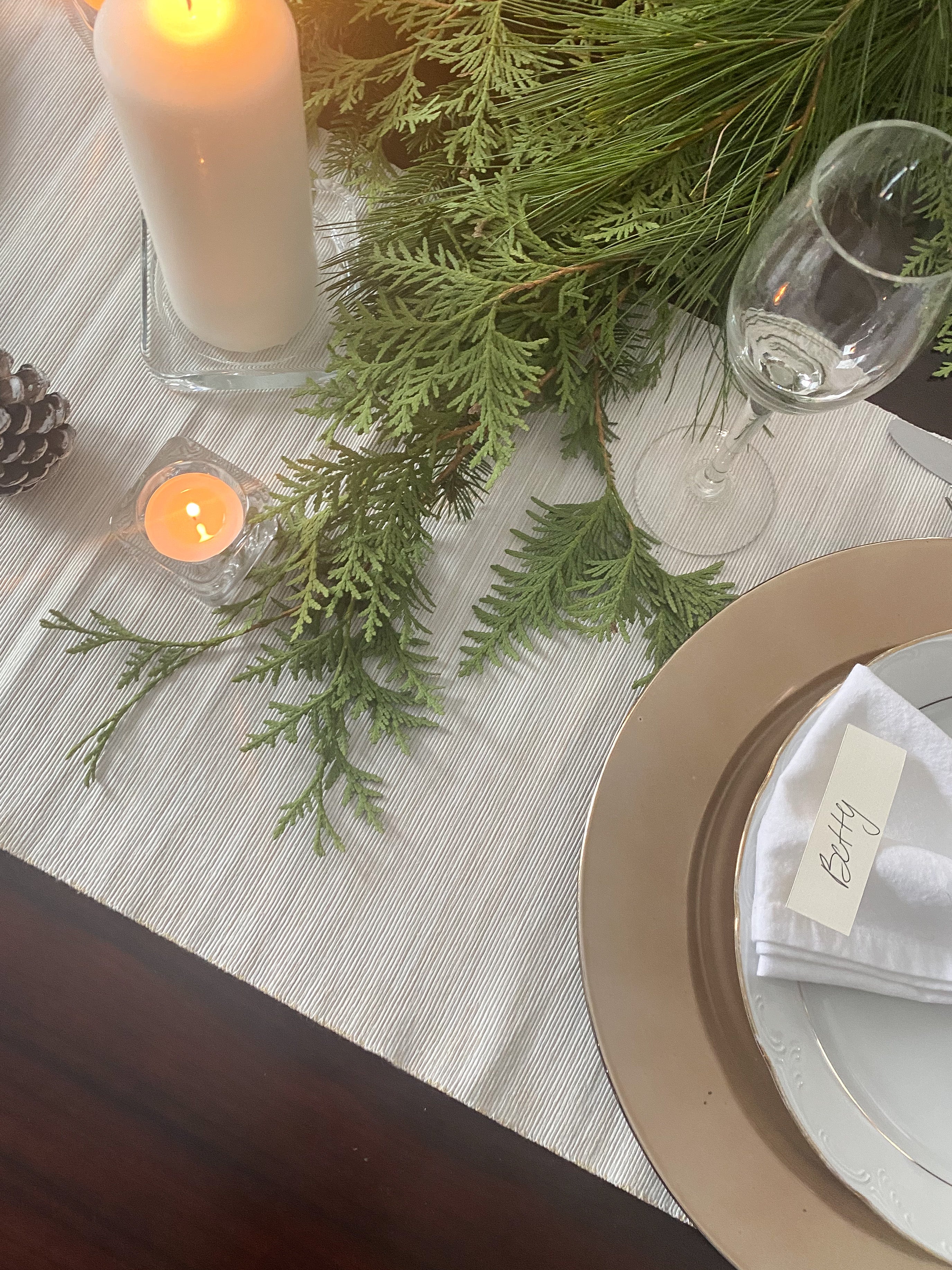 Holiday Table Setting Kit