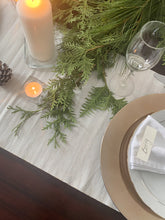 Load image into Gallery viewer, Holiday Table Setting Kit
